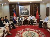 Meeting between Ambassador of People's Republic of China in the Kingdom of Cambodia Mr. Wang Wen Tian and the Chairman of G.C.Life Mr. Lao Chio Seng